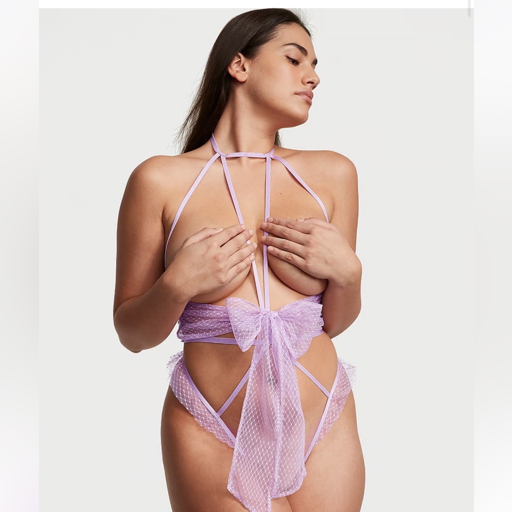 NWT Victorias Secret Very Sexy Bow Mesh Open-Cup Crotchless Playsuit XS